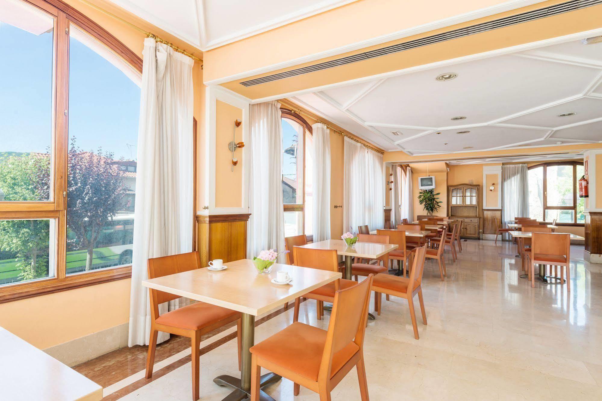Tryp Bilbao Sondika Hotel 외부 사진