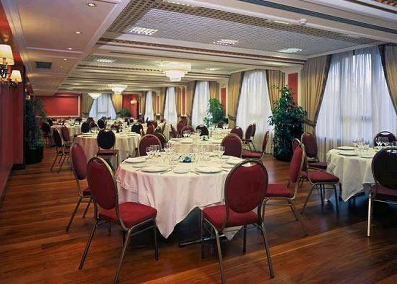 Tryp Bilbao Sondika Hotel 레스토랑 사진